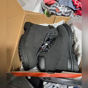 Ozark Trail Men's Size 10.5 Boots